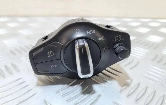 Audi A5 Sportback 8TA Light switch 8K0941531G