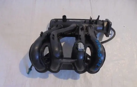 Renault Clio III Intake manifold 8200521690