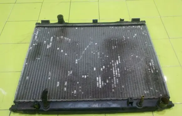KIA Sorento Coolant radiator RP84