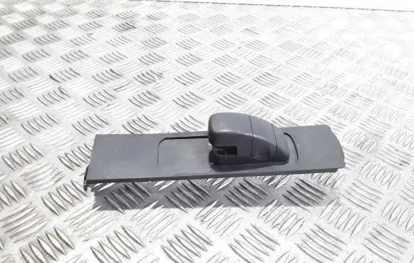 Ford Fiesta Seat belt height adjuster H1BBA611C46AE