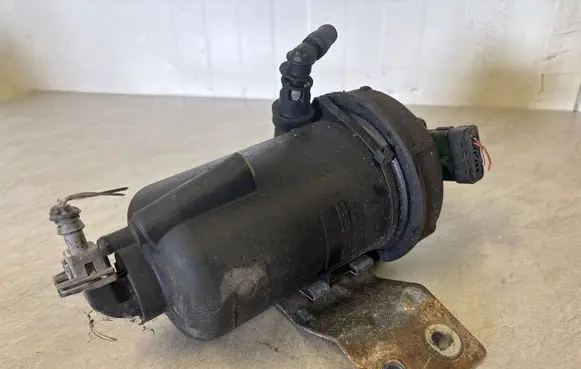 Fiat Ducato Fuel filter housing 235514720