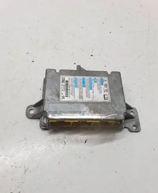 Honda CR-V Airbag control unit/module 77960SKNE011M1