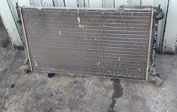 Seat Alhambra (Mk1) Coolant radiator