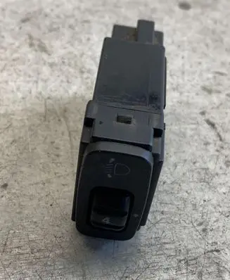 Mitsubishi Pajero Headlight level height control switch