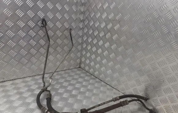 Ford Focus C-MAX Air conditioning (A/C) pipe/hose