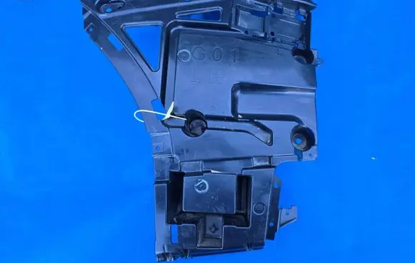 BMW X3M F97 Bumper support mounting bracket corner 7400667