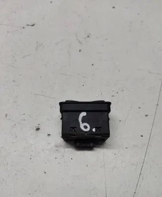 BMW 5 E39 Electric window control switch 8368974