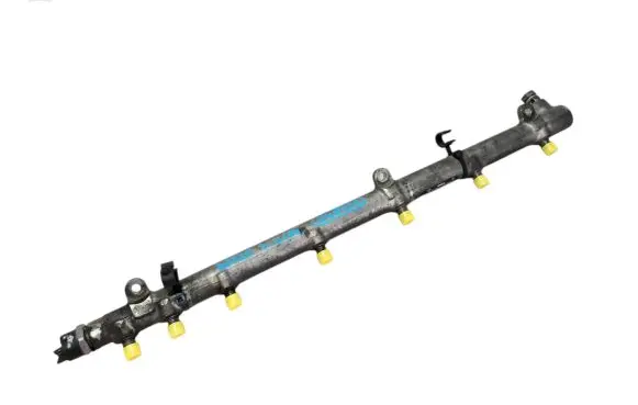 Mercedes-Benz E W211 Fuel main line pipe A6130700195 0445210009