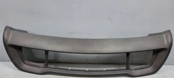 Front bumper lip