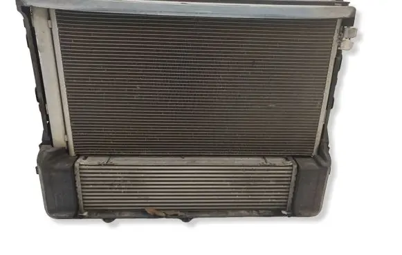 BMW 5 G30 G31 G38 Radiator set 8596120 0D92970151 R001008188