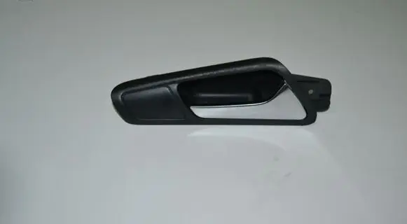 Volkswagen PASSAT B6 Front door interior handle 3C1837114