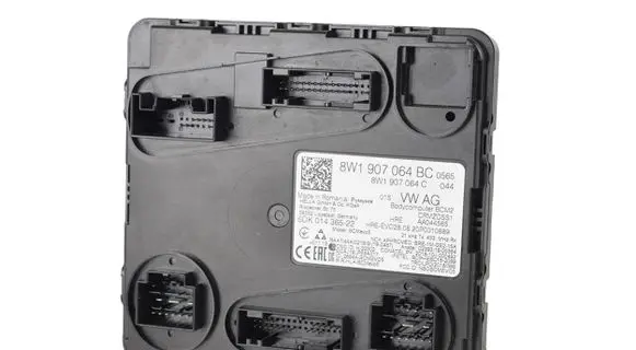 Audi A4 S4 B9 8W Central body control module 8W1907064BC 8W1907064C