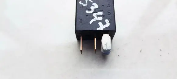 Volvo S60 Other relay 4RD00781400 4RD007814-00