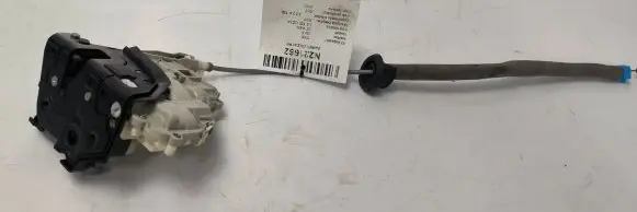 Audi Q7 4M Front door lock