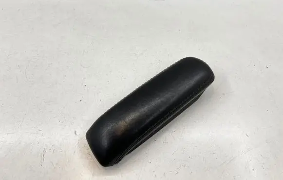 Audi TT TTS Mk2 Armrest 8J0864339