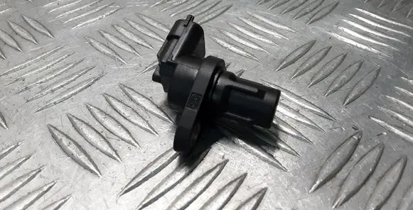 Mercedes-Benz CLS C219 Camshaft position sensor 0232103050 A0041539628
