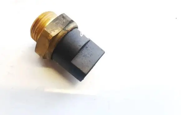 Renault Scenic I Coolant temperature sensor 