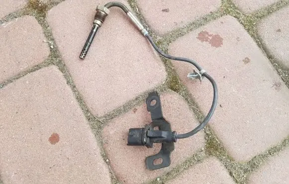 Opel Insignia A Lambda probe sensor 55575039