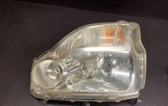 Nissan X-Trail T31 Headlight/headlamp