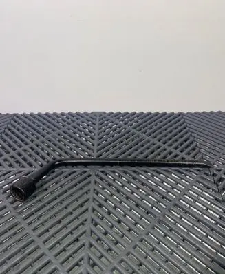 Toyota Auris E180 Wheel nut wrench 