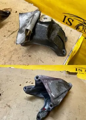Porsche Macan (95B) Engine mounting bracket 8K0199308CA 8K0199307CB