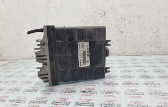 Ford Galaxy Engine control unit/module 028906021P