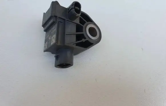 BMW M5 F90 Airbag deployment crash/impact sensor 9341546 913350