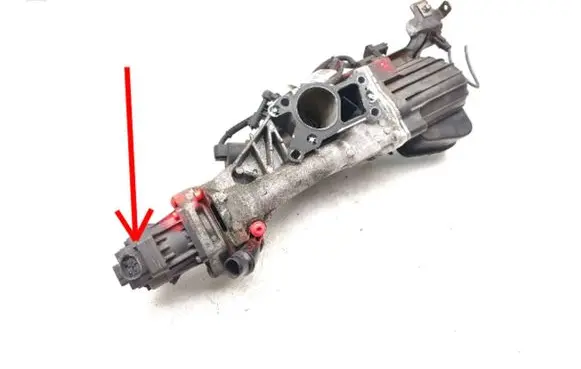 Opel Insignia A EGR valve 55577443 55566052 55567595
