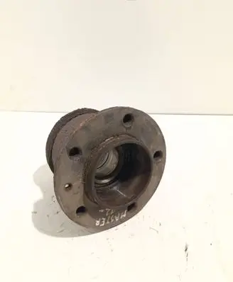 Rear wheel hub