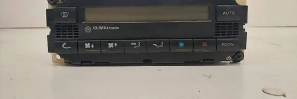 Volkswagen PASSAT B5 Climate control unit 3B1907044A 5HB00761702