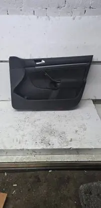 Volkswagen Jetta V Front door card panel trim 1K4868110 T0025007