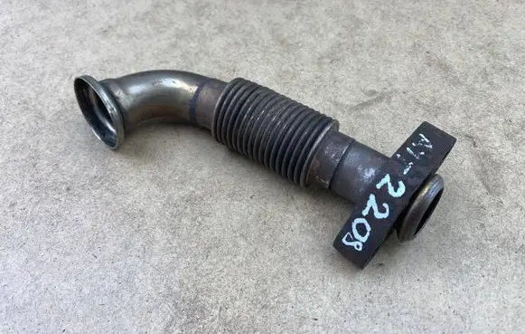 BMW 7 E38 EGR valve line/pipe/hose 11712463463 11712249934 11712249422