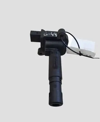 Mercedes-Benz C W203 High voltage ignition coil A0001501580 0040100042