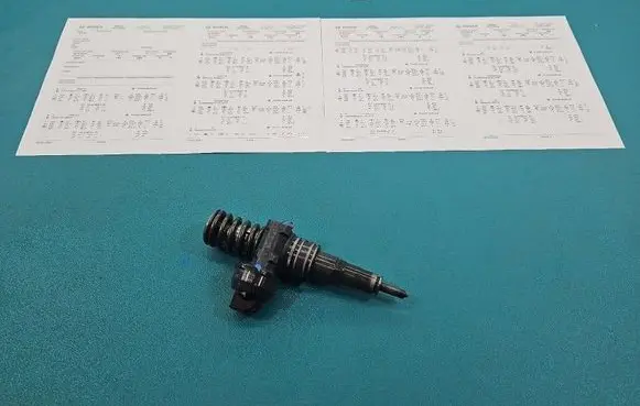 Volkswagen PASSAT B5.5 Fuel injector 0414720216 IMPRK1569195