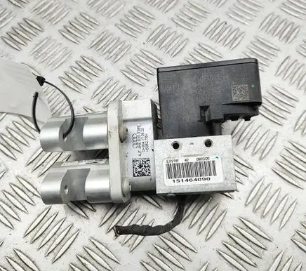 Audi e-tron Air conditioning (A/C) expansion valve 4M0816682E 4M0816805B
