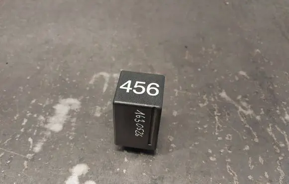 Skoda Superb B5 (3U) Other relay 3U0941597A