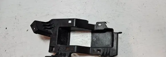 Chrysler Pacifica Fog light bracket 68445693AA