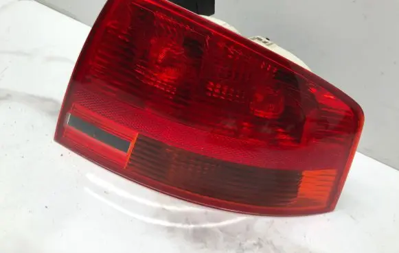 Audi A4 S4 B7 8E 8H Rear/tail lights 8E5945096