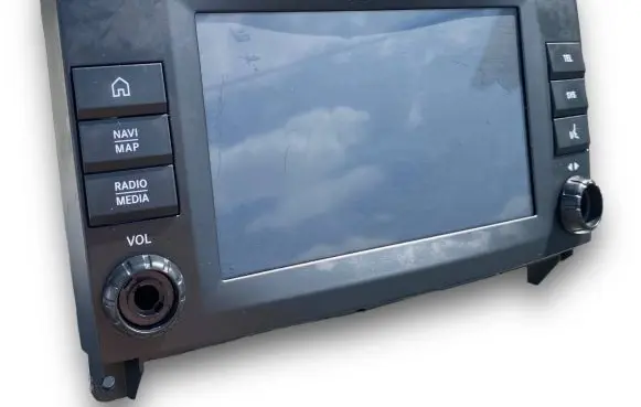 Mercedes-Benz V Class W447 Radio/CD/DVD/GPS head unit NR340 A4479002919