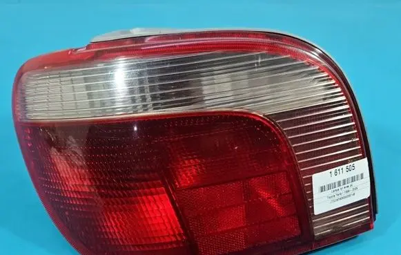 Toyota Yaris Rear/tail lights IMPRK1611505