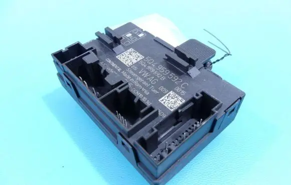 Volkswagen PASSAT B8 Central body control module 5Q4959592C IMPRK1353384