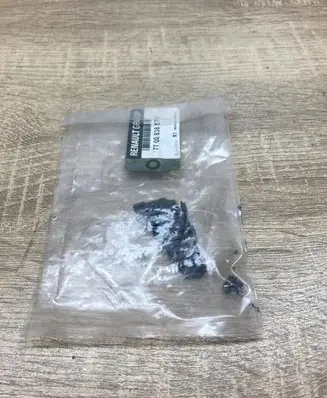 Renault Master II Windshield trim 7700838570