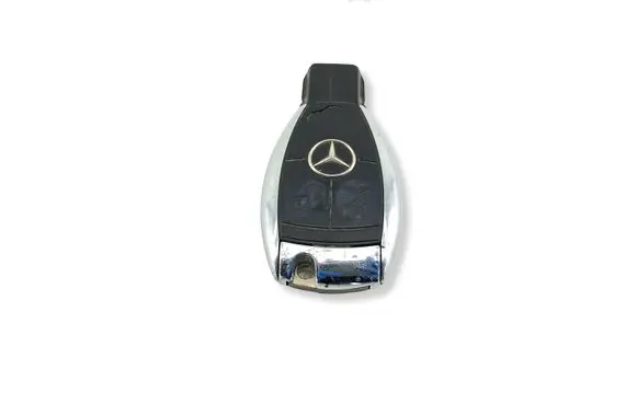 Mercedes-Benz C W204 Ignition key/card 220280011 A220280011