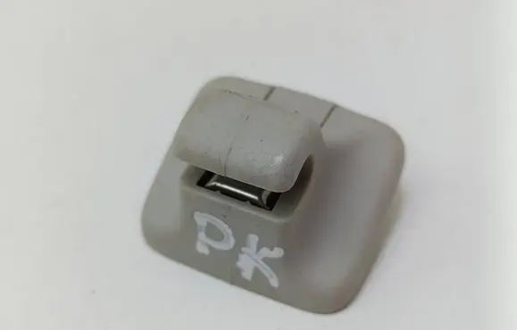 Volkswagen PASSAT B6 Sun visor clip/hook/bracket 1K0857561B