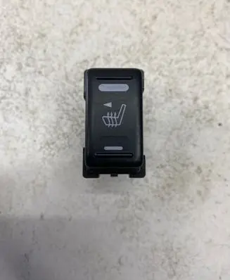 Nissan Pathfinder R51 Seat heating switch 
