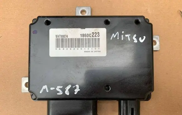 Mitsubishi Outlander Camshaft speed sensor 1860C223