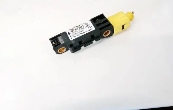 Volkswagen Phaeton Airbag deployment crash/impact sensor 4B0959643E