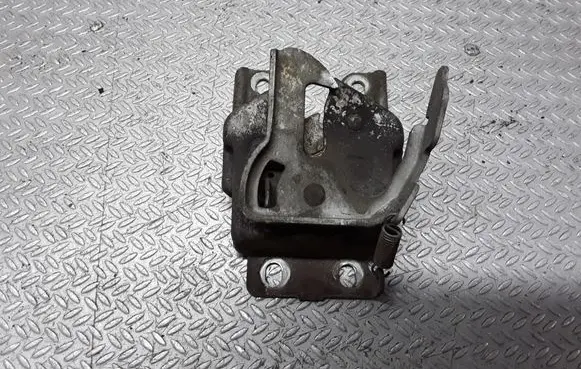 Engine bonnet/hood lock/catch