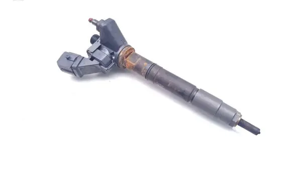 Volvo XC90 Fuel injector 05C12175