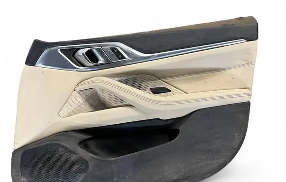 BMW i4 Front door card panel trim 67897751 0004316699 13042022